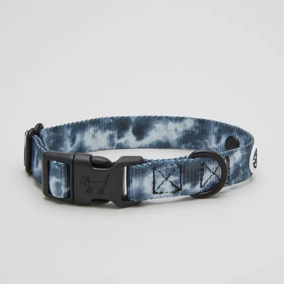 Dog Collar Walk Kit + Poop Bag Holder från det populära märket Barkalot